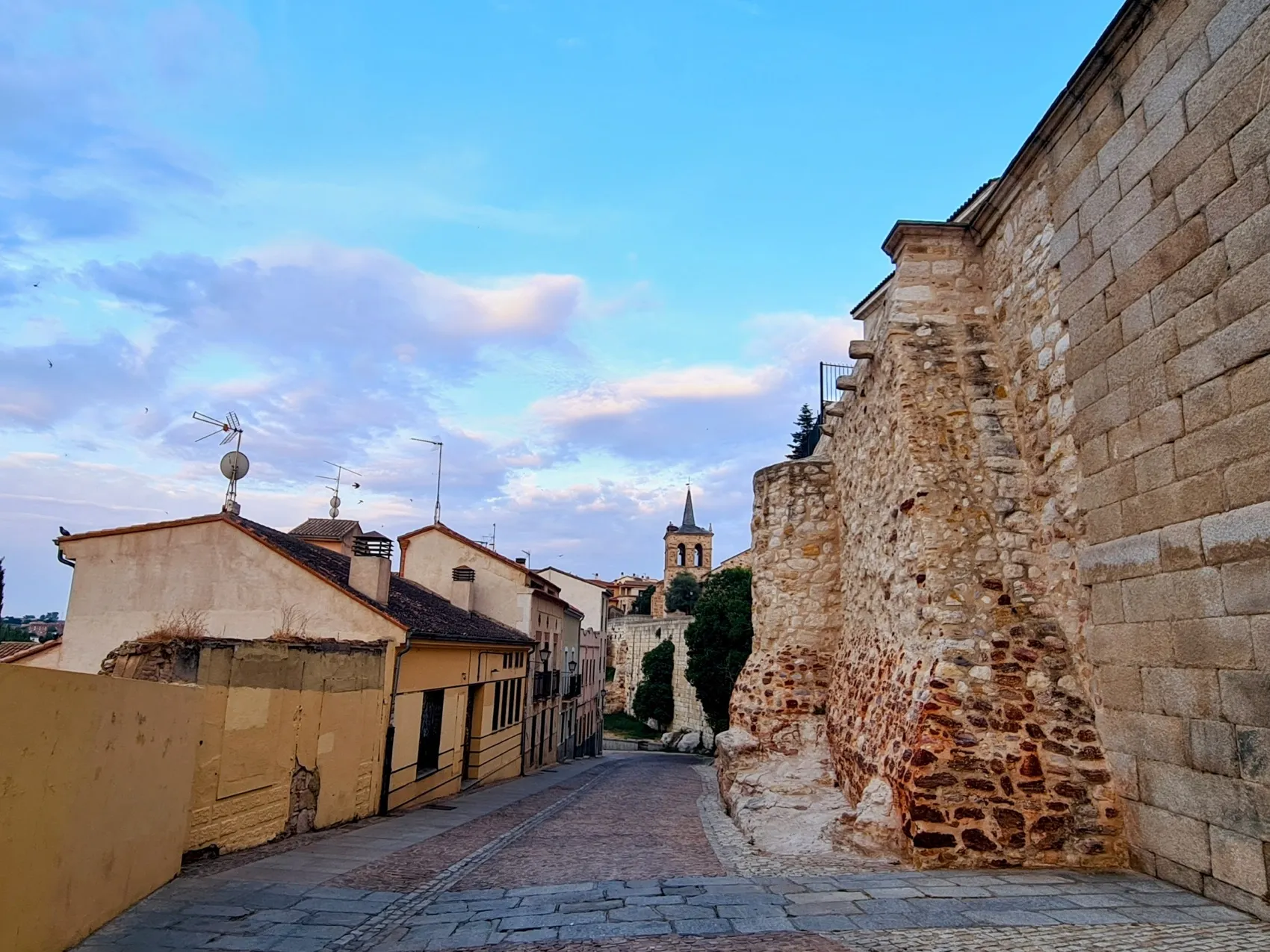 Etappe 62: Zamora ⇒ Toro - foto 1